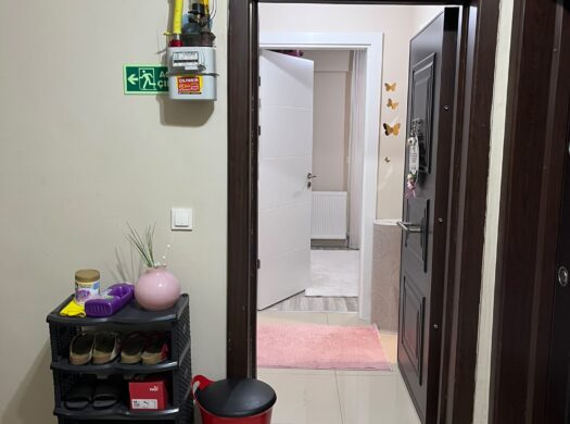 BEŞBİNEVLER’DE SATILIK 1+1